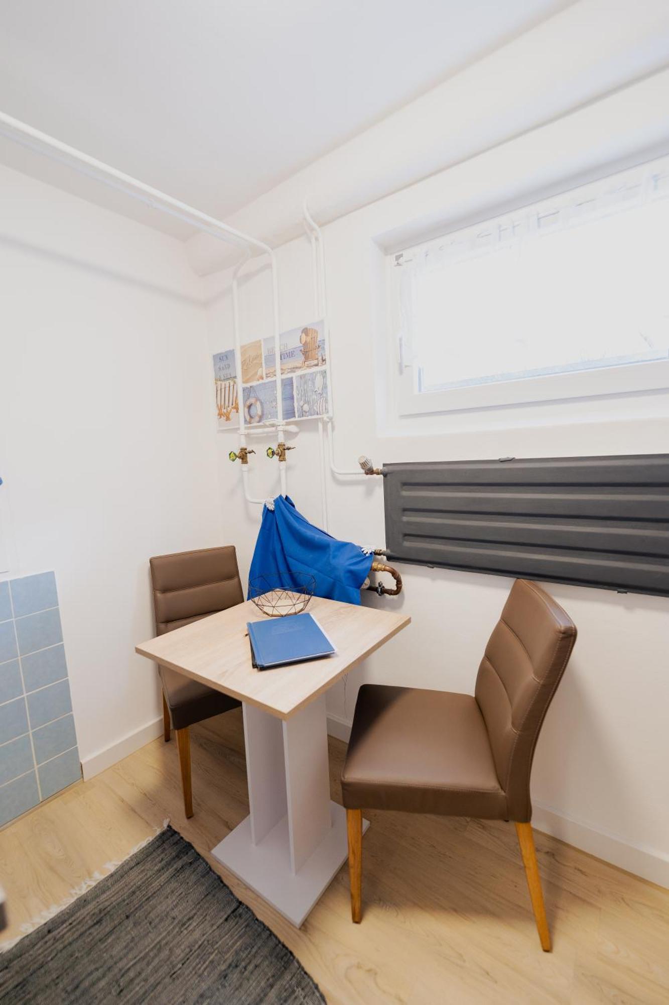 Ferienhaus Schoene Aussicht Ferienwohnung Blau Hemfurth-Edersee Exteriör bild